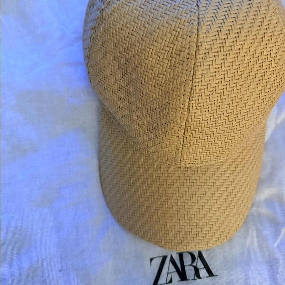 Zara Beige Textured Hat